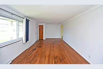 8703 Vicbarb Lane, Anderson Township, OH 45244 - Photo 7