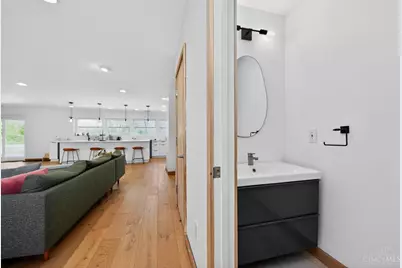 439 Hidden Valley Lane, Wyoming, OH 45215 - Photo 11