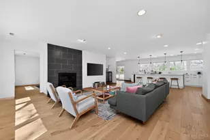 439 Hidden Valley Ln, Wyoming, OH 45215 - Photo 9