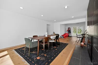 439 Hidden Valley Lane, Wyoming, OH 45215 - Photo 31