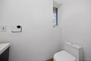 439 Hidden Valley Ln, Wyoming, OH 45215 - Photo 13