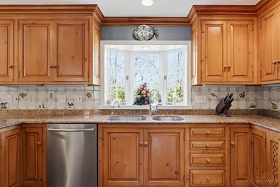 535 Rollingrock Lane, Anderson Township, OH 45255 - Photo 17