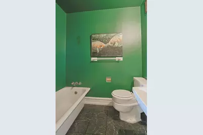 3900 Rose Hill Avenue #301A, Cincinnati, OH 45229 - Photo 33