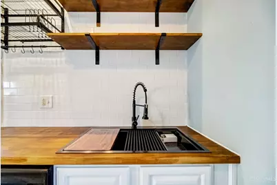 4906 Eastern Avenue #2, Cincinnati, OH 45208 - Photo 11