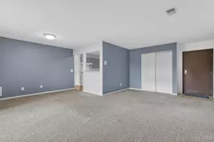 547 Davis Rd, Pierce Township, OH 45255 - Photo 5