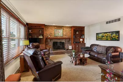 130 Meadow Lane, Hillsboro, OH 45133 - Photo 5