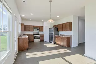 1265 Soaring Wy, Hamilton Township, OH 45039 - Photo 11