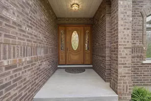 5739 Squirrelsnest Ln, Colerain Township, OH 45252 - Photo 13