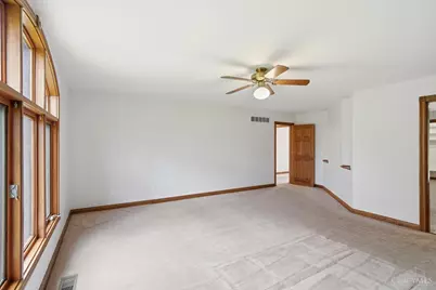 5739 Squirrelsnest Lane, Colerain Township, OH 45252 - Photo 35