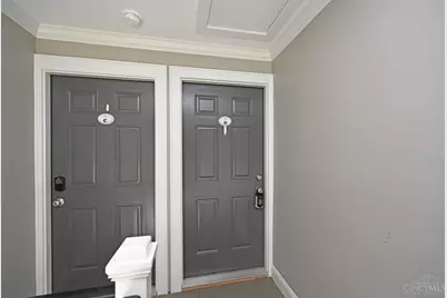 3666 Willowlea Court #D, Cincinnati, OH 45208 - Photo 3
