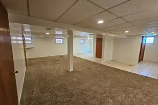 818 Woodyhill Dr, Cincinnati, OH 45238 - Photo 31