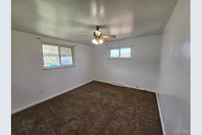 818 Woodyhill Drive, Cincinnati, OH 45238 - Photo 17