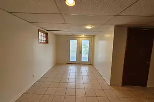 818 Woodyhill Dr, Cincinnati, OH 45238 - Photo 35