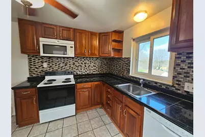 818 Woodyhill Drive, Cincinnati, OH 45238 - Photo 7