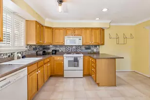 12175 Snider Rd, Sycamore Township, OH 45249 - Photo 5