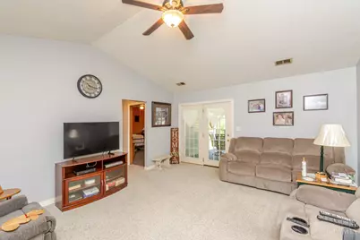 56 Kastrup Drive, Lake Lakengren, OH 45420 - Photo 9