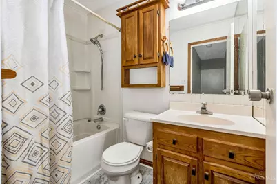 1010 E Crescentville Road, West Chester, OH 45246 - Photo 11