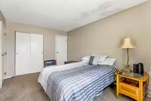 1010 E Crescentville Rd, West Chester, OH 45246 - Photo 9