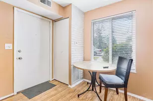 1010 E Crescentville Rd, West Chester, OH 45246 - Photo 23