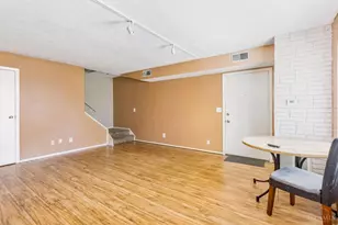 1010 E Crescentville Rd, West Chester, OH 45246 - Photo 27