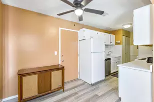 1010 E Crescentville Rd, West Chester, OH 45246 - Photo 29