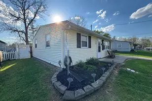 196 Orchard Circle, Blanchester, OH 45107 - Photo 3