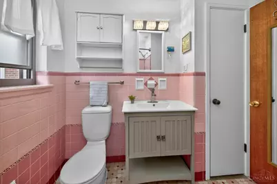 6831 Buckingham Place, Columbia Township, OH 45227 - Photo 21