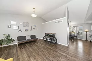 688 Whippoorwill Dr, Union Township, OH 45244 - Photo 19