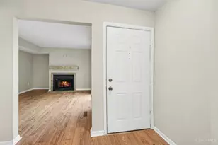 9910 Timbers Dr, Blue Ash, OH 45242 - Photo 3