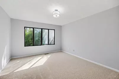 9910 Timbers Drive, Blue Ash, OH 45242 - Photo 15