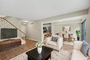 9910 Timbers Dr, Blue Ash, OH 45242 - Photo 9