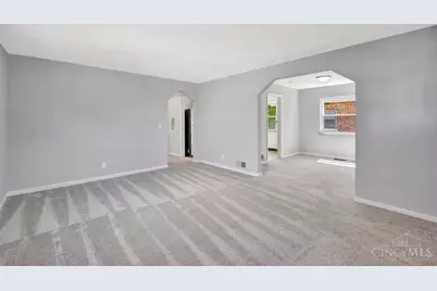 8304 Marley Street, Springfield Township, OH 45216 - Photo 13