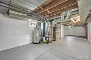 8304 Marley St, Springfield Township, OH 45216 - Photo 41