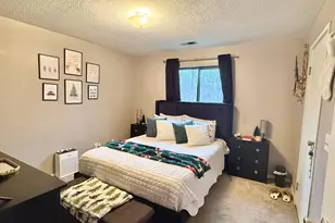 5442 Blue Sky Dr, Green Township, OH 45247 - Photo 13