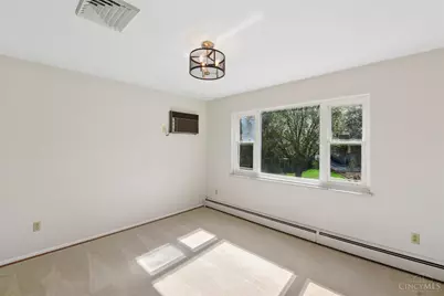 3191 Sunnyhollow Lane, Green Township, OH 45239 - Photo 9