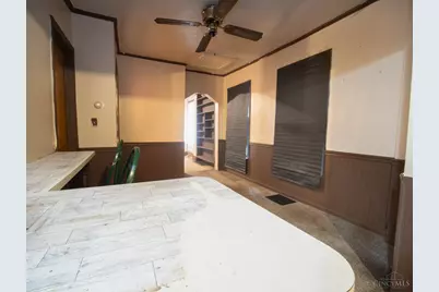 1619 Burgoyne Street, Cincinnati, OH 45223 - Photo 11
