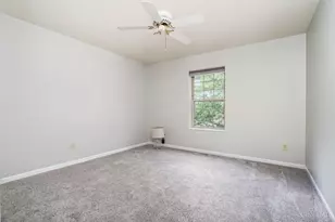 5440 Asbury Lake Dr, Green Township, OH 45247 - Photo 13