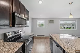 220 Oak St, Loveland, OH 45140 - Photo 9