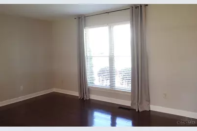 8031 Anvil Court, West Chester, OH 45069 - Photo 9