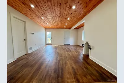 1038 Davis Road, Hamilton, OH 45013 - Photo 3