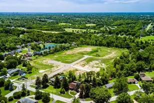 5204 Ivy Rose Ln, Green Township, OH 45247 - Photo 3