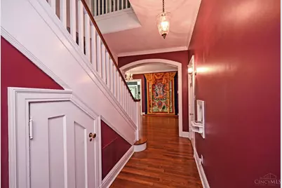 690 Clinton Springs Avenue, Cincinnati, OH 45229 - Photo 29