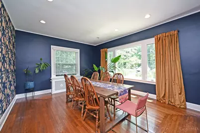 690 Clinton Springs Avenue, Cincinnati, OH 45229 - Photo 15