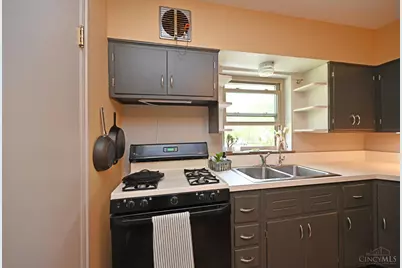 3648 Mount Carmel Road, Anderson Township, OH 45244 - Photo 11