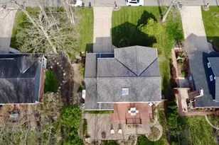 10729 Wellerwoods Dr, Montgomery, OH 45242 - Photo 31