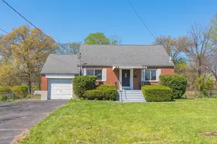 9265 Rambler Pl, Cincinnati, OH 45231 - Photo 1