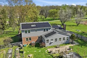 1785 Sunny Acres Dr, Ohio Township, OH 45102 - Photo 3