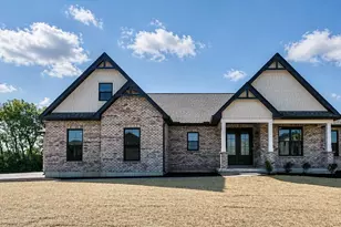 2795 Venice Crossing Dr, Ross Township, OH 45013 - Photo 1