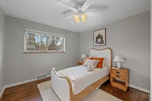 7217 Bobby Ln, Sycamore Township, OH 45243 - Photo 23