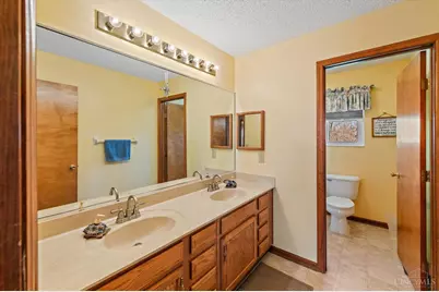 6717 Raven Court, Hamilton, OH 45011 - Photo 37